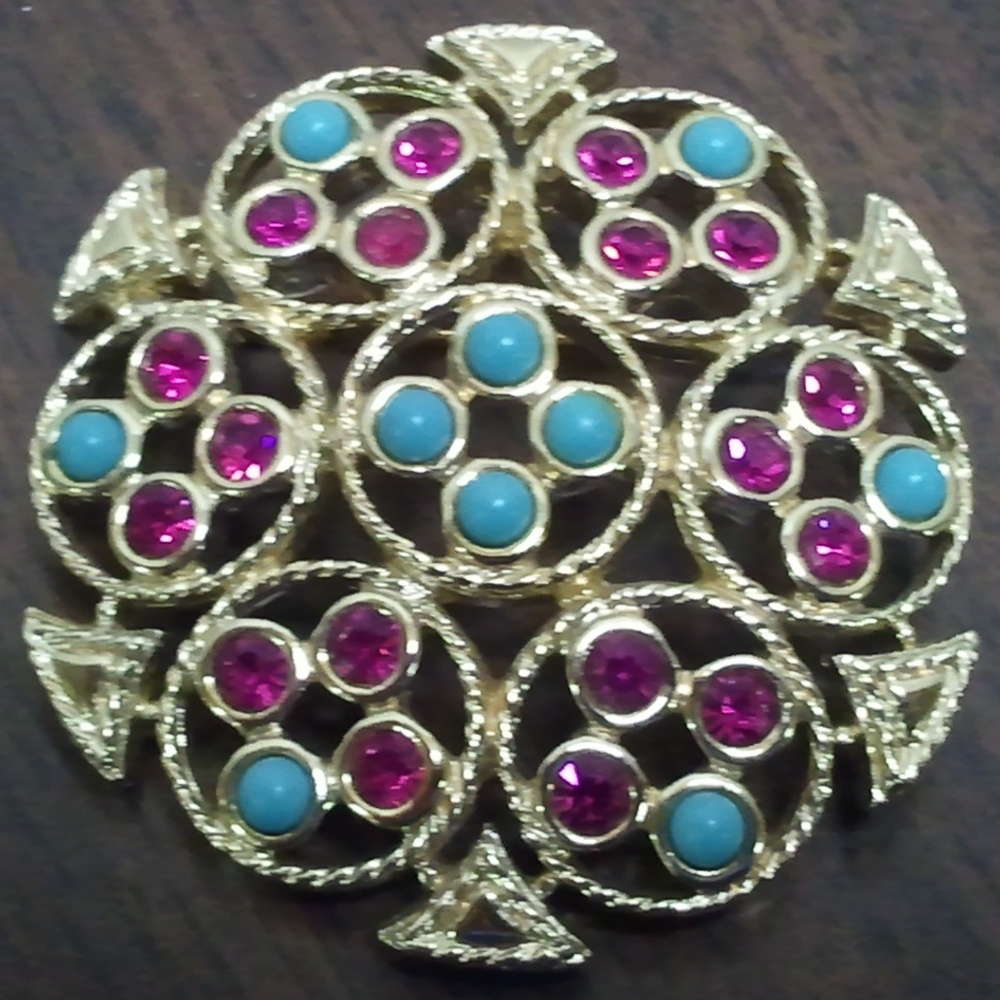 Sarah Coventry "Ceylon" Brooch